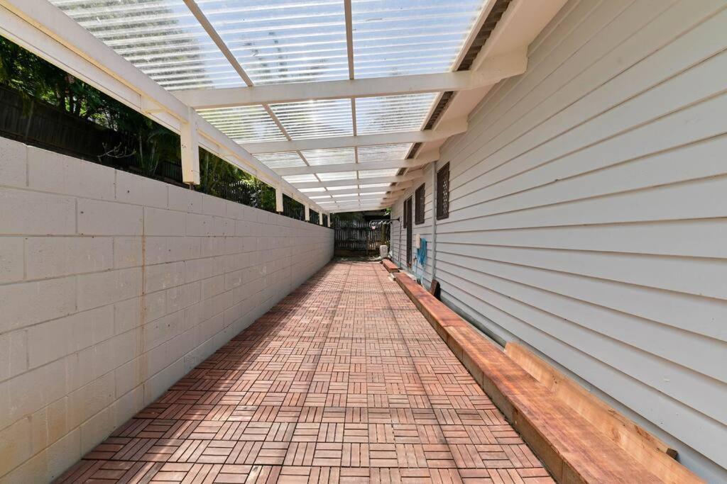 Holiday home 3br1.5ba Family Haven W Parking