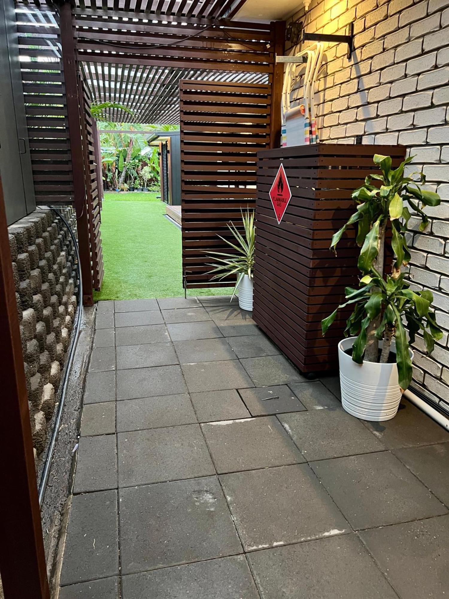 Private Gem In Pacific Pines Gold Coast