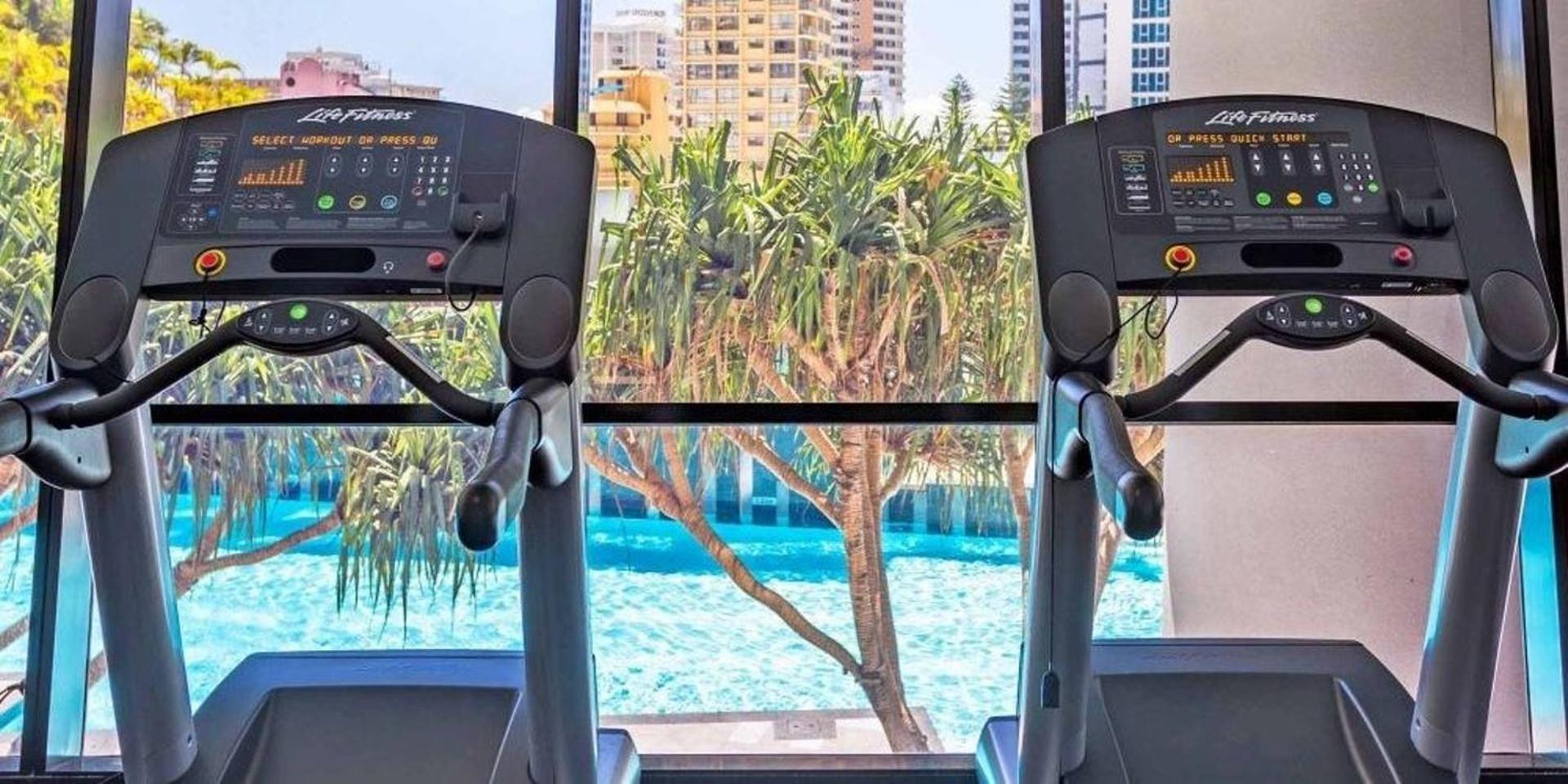 Apartment Circle On Cavill 25th Floor With Ocean Views - Coasthm *