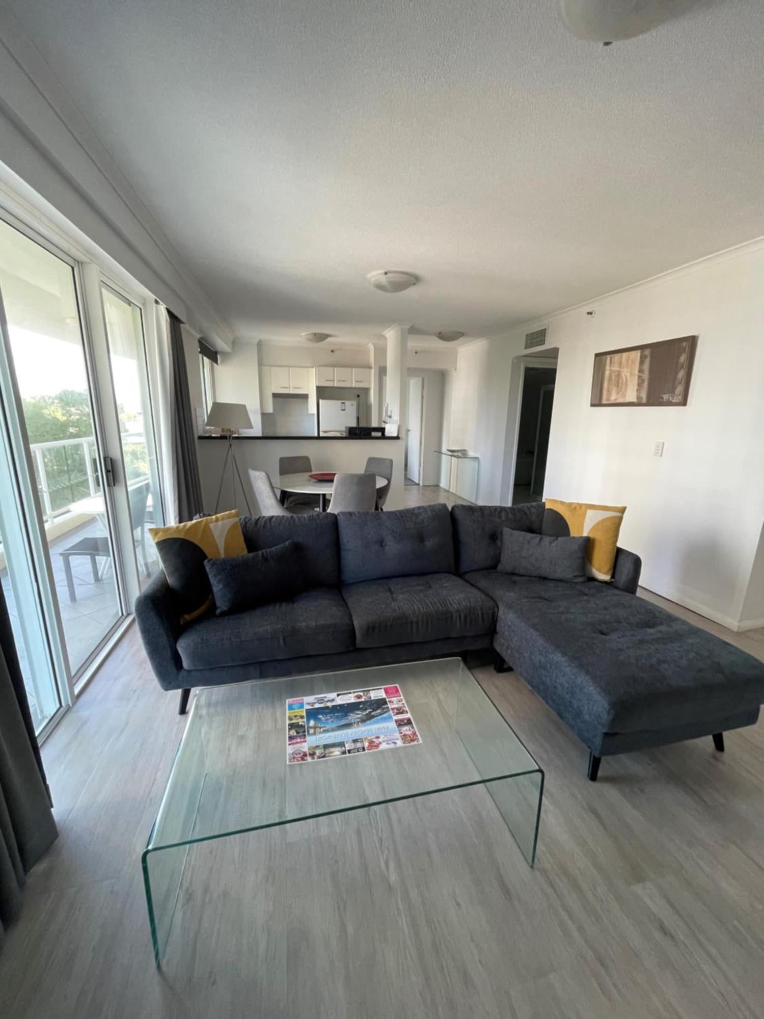 The Crest Aparthotel 4*