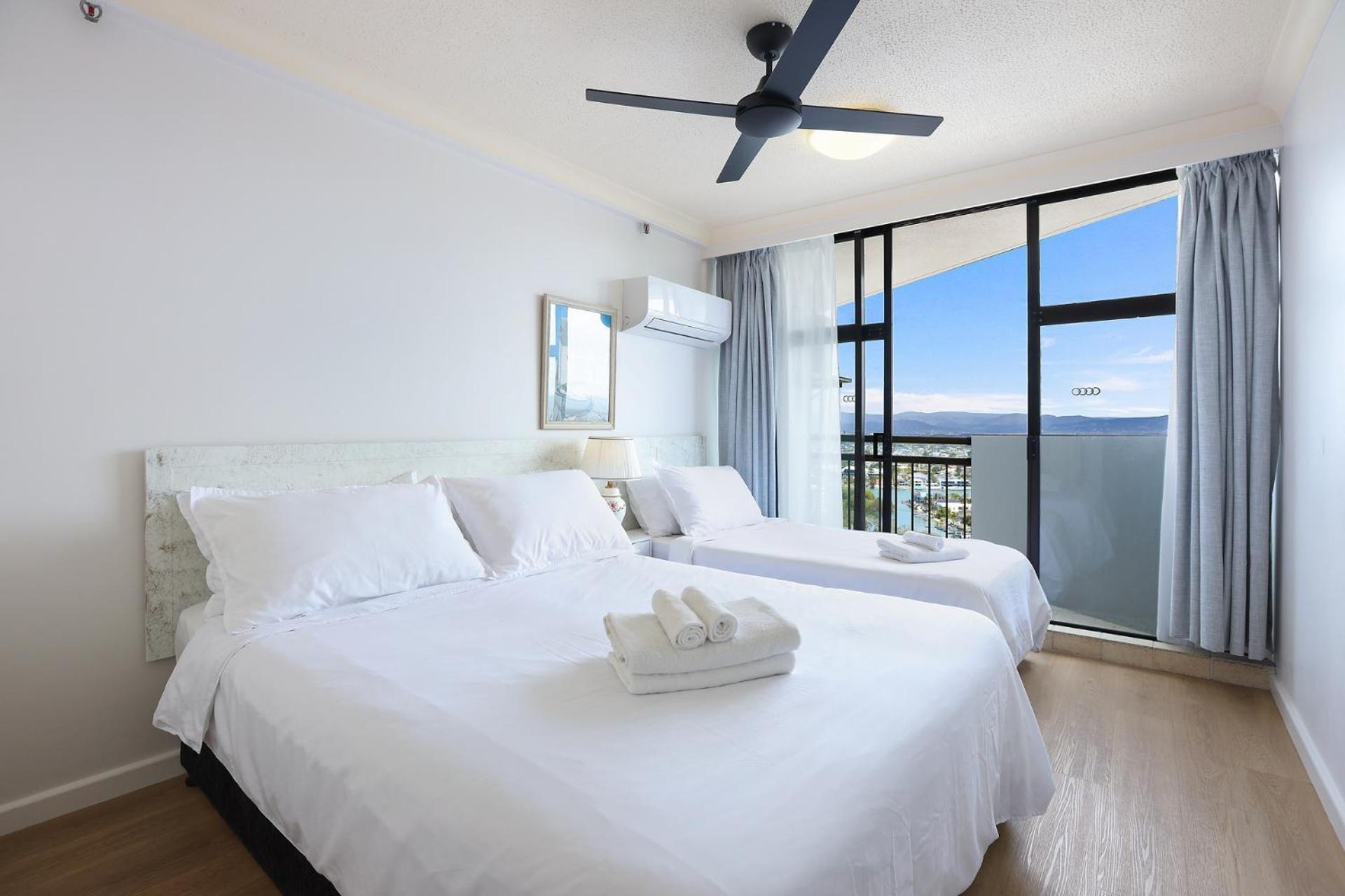 1 Bedroom And 1 Living Family Apartment Gold Coast