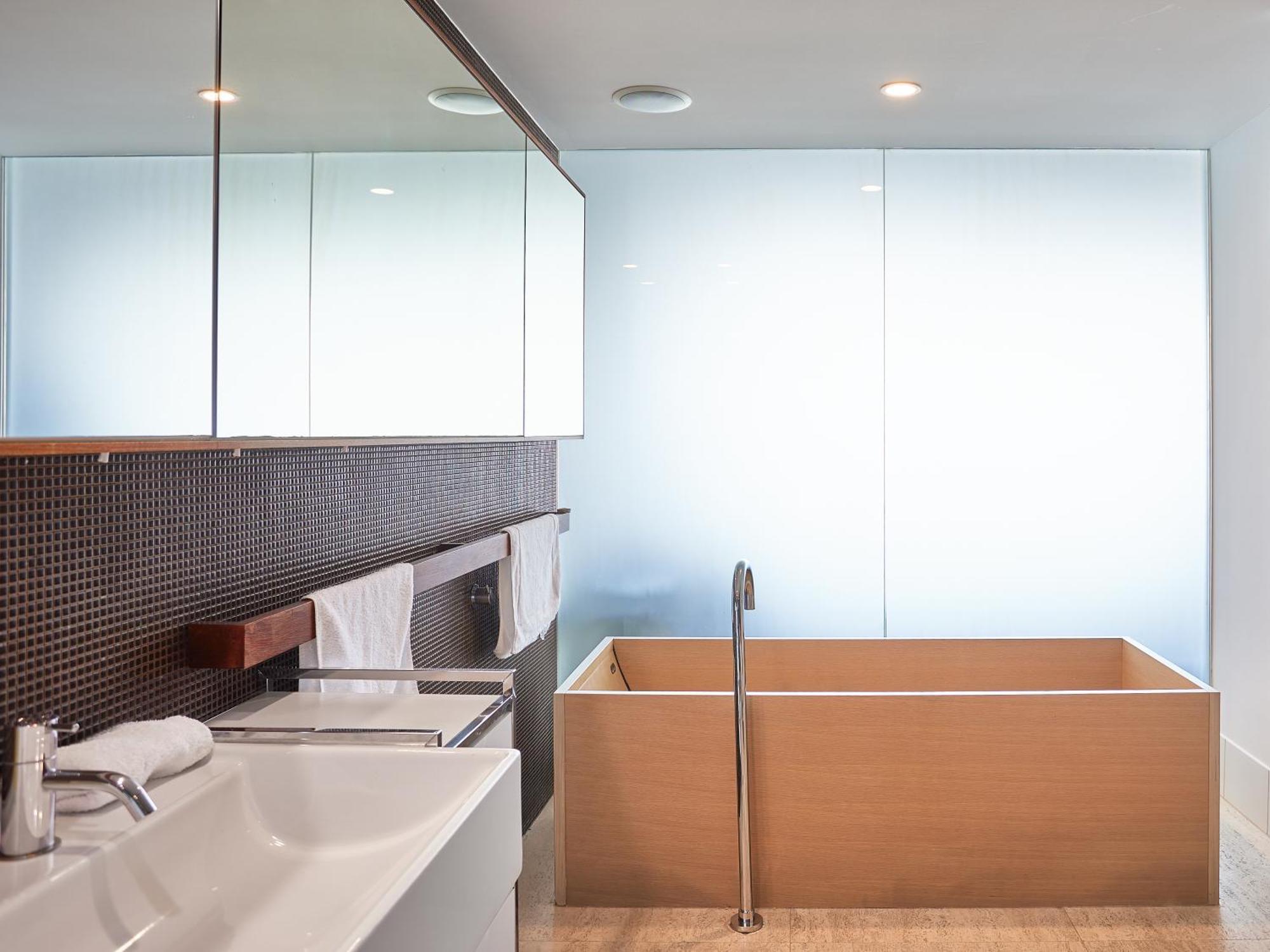 Serain Residences On 9 Hamilton Avenue Apartamento