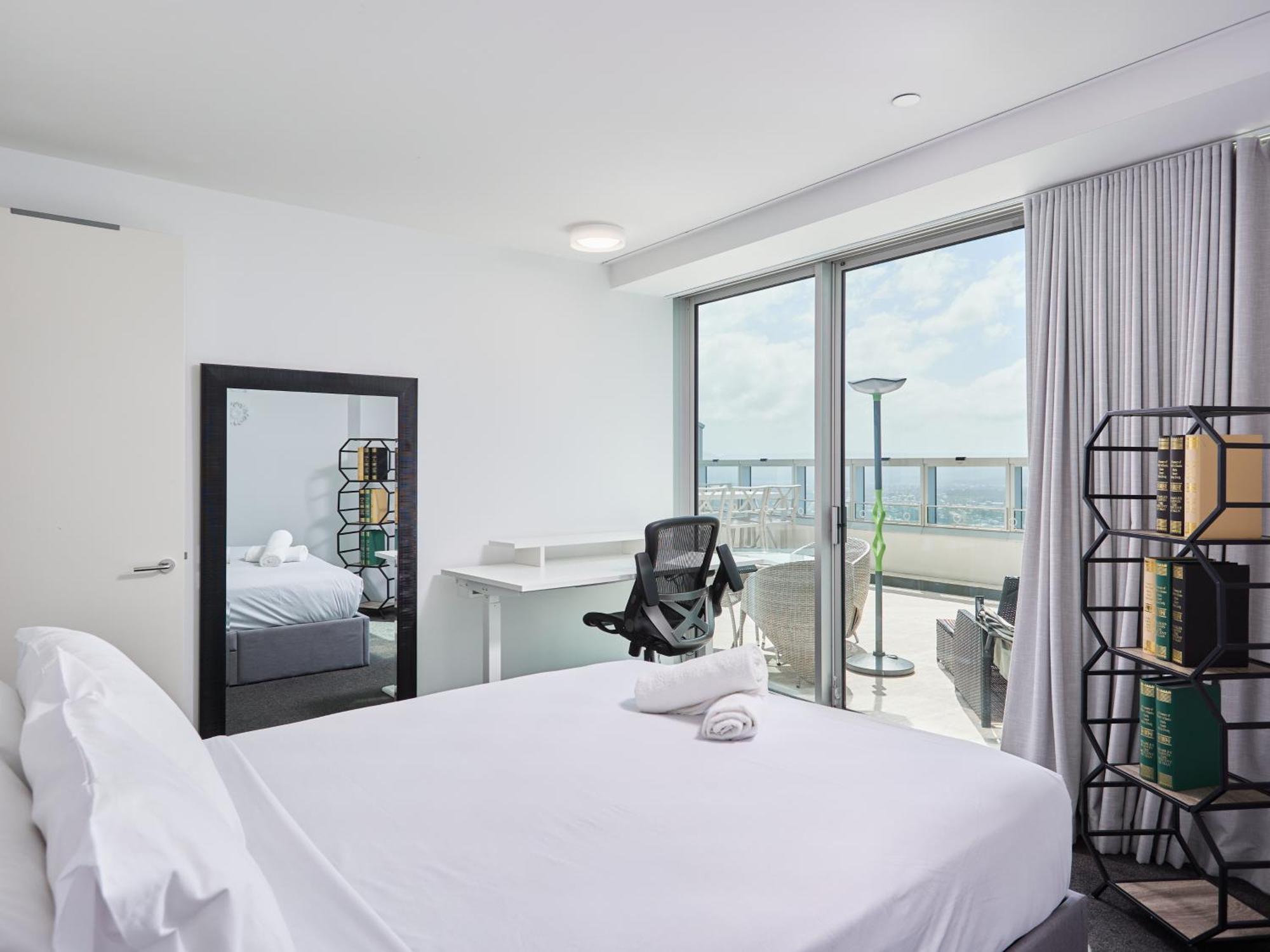 Apartamento Serain Residences On 9 Hamilton Avenue *
