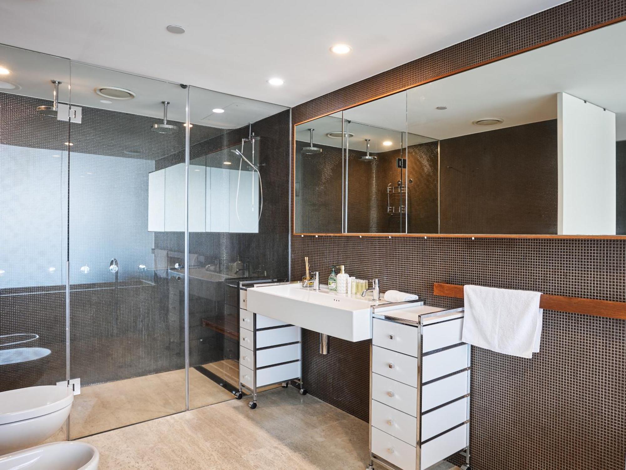 Apartamento Serain Residences On 9 Hamilton Avenue *