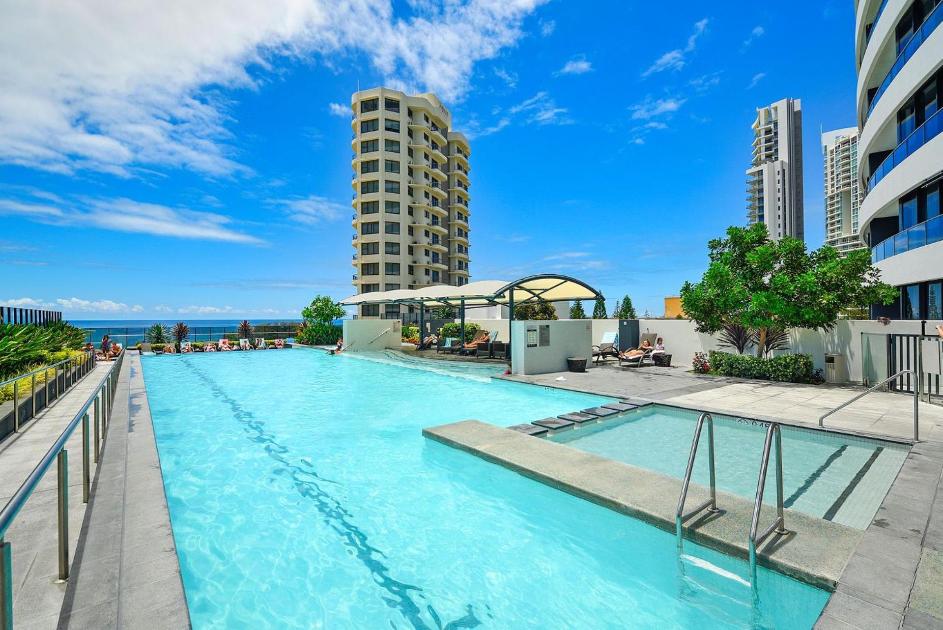 Oracle Private 3 Bedroom Sub Penthouse Gold Coast