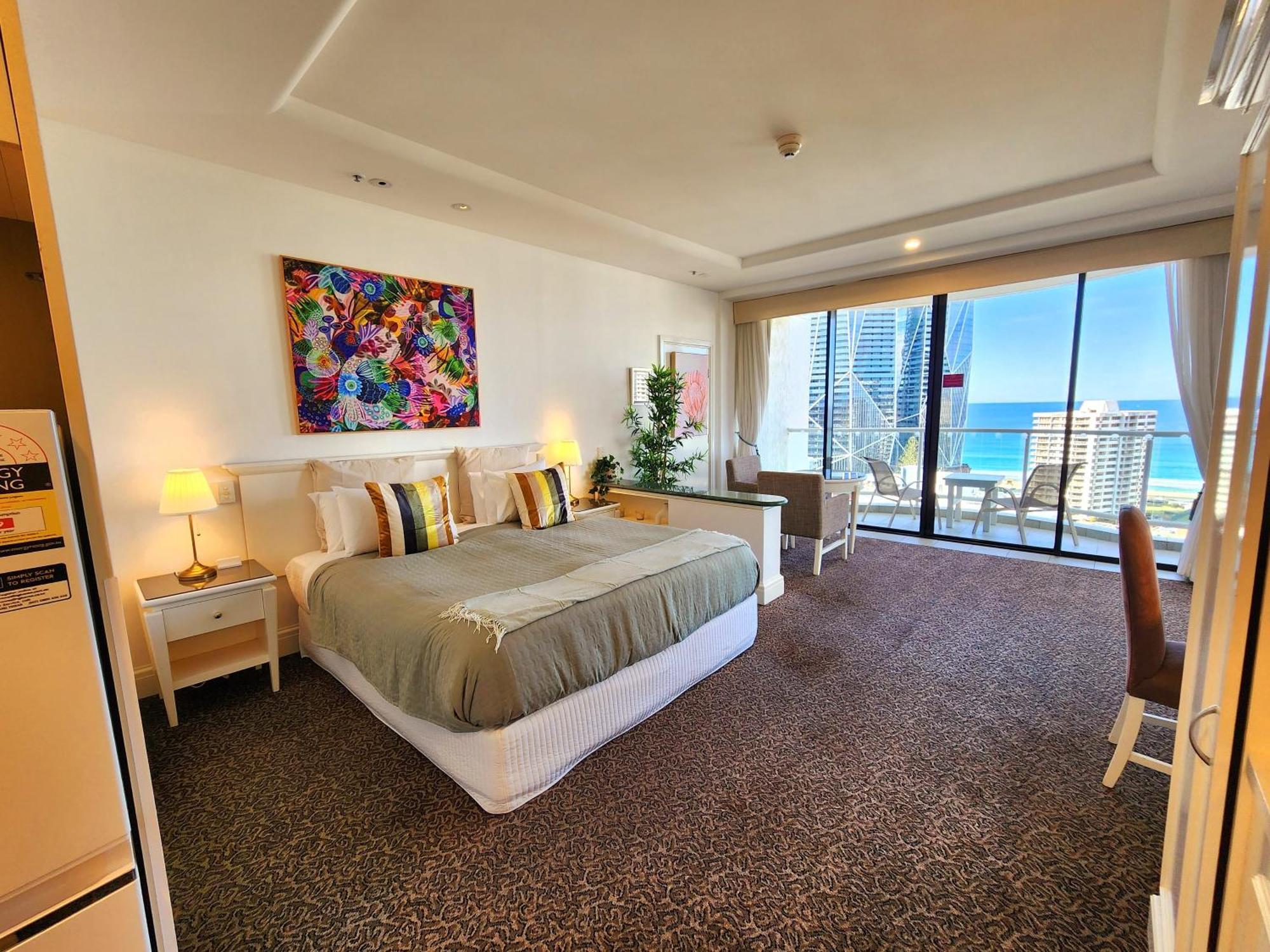 Deluxe Private And - Ocean Views