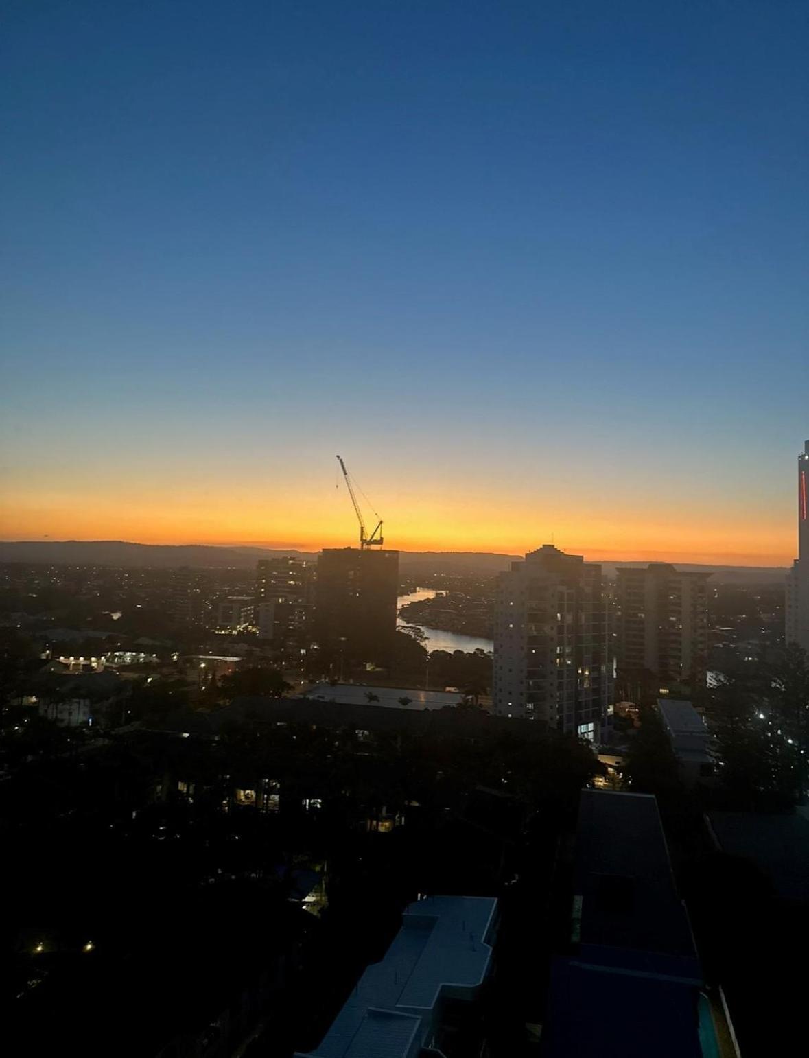 Jewel Private Beachfront Residences Apartment Gold Coast