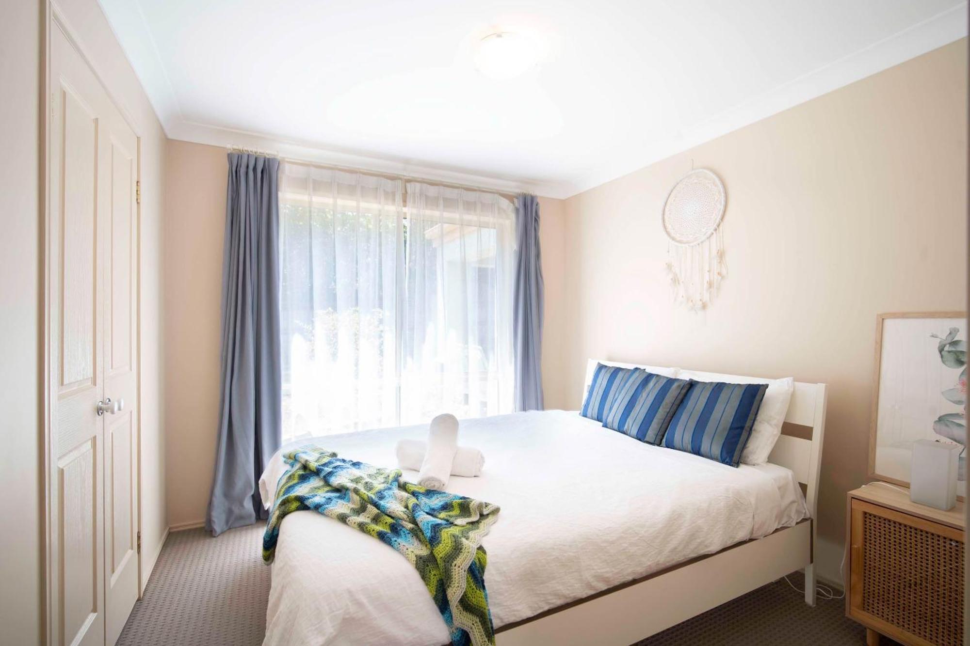 Holiday home Family Friendly 4 Bedroom House Close To Parks *