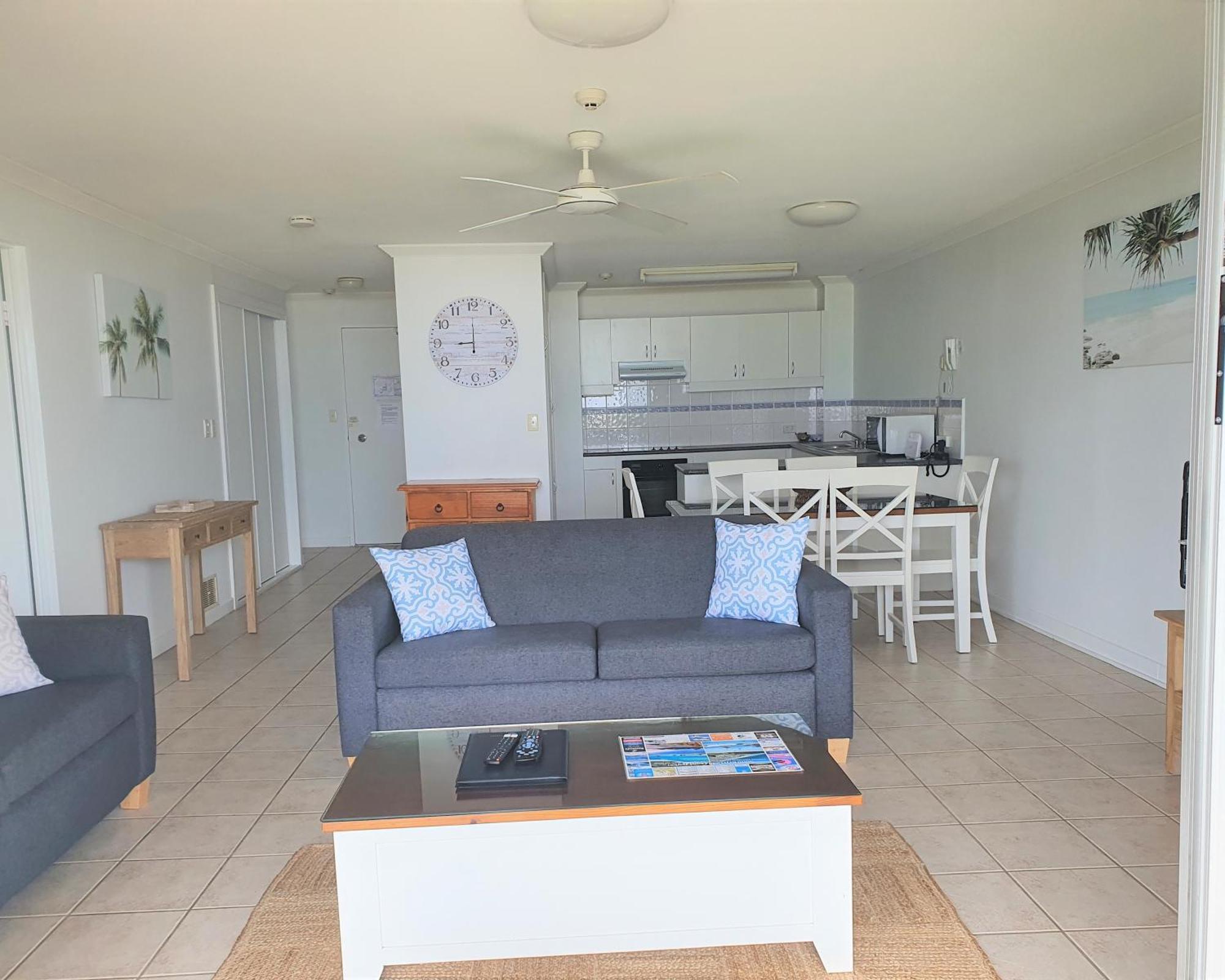 Pacific Surf Absolute Beachfront Aparthotel Gold Coast
