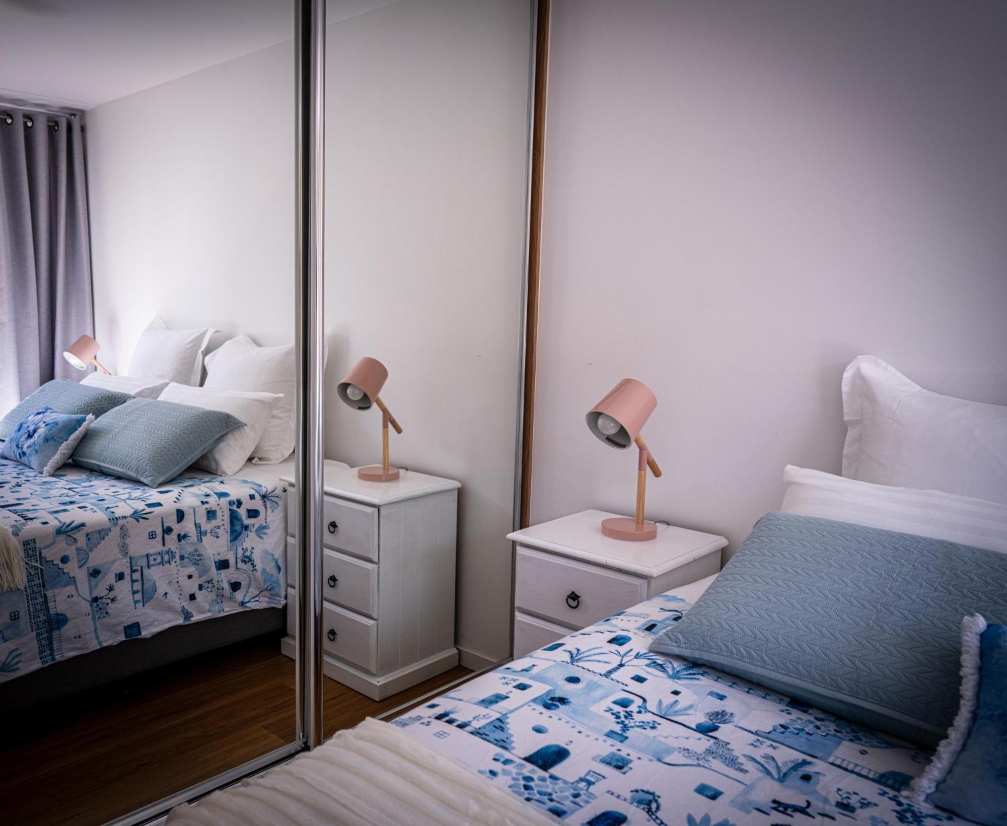 Entire Beachside 2 Bedroom Unit Apartment *
