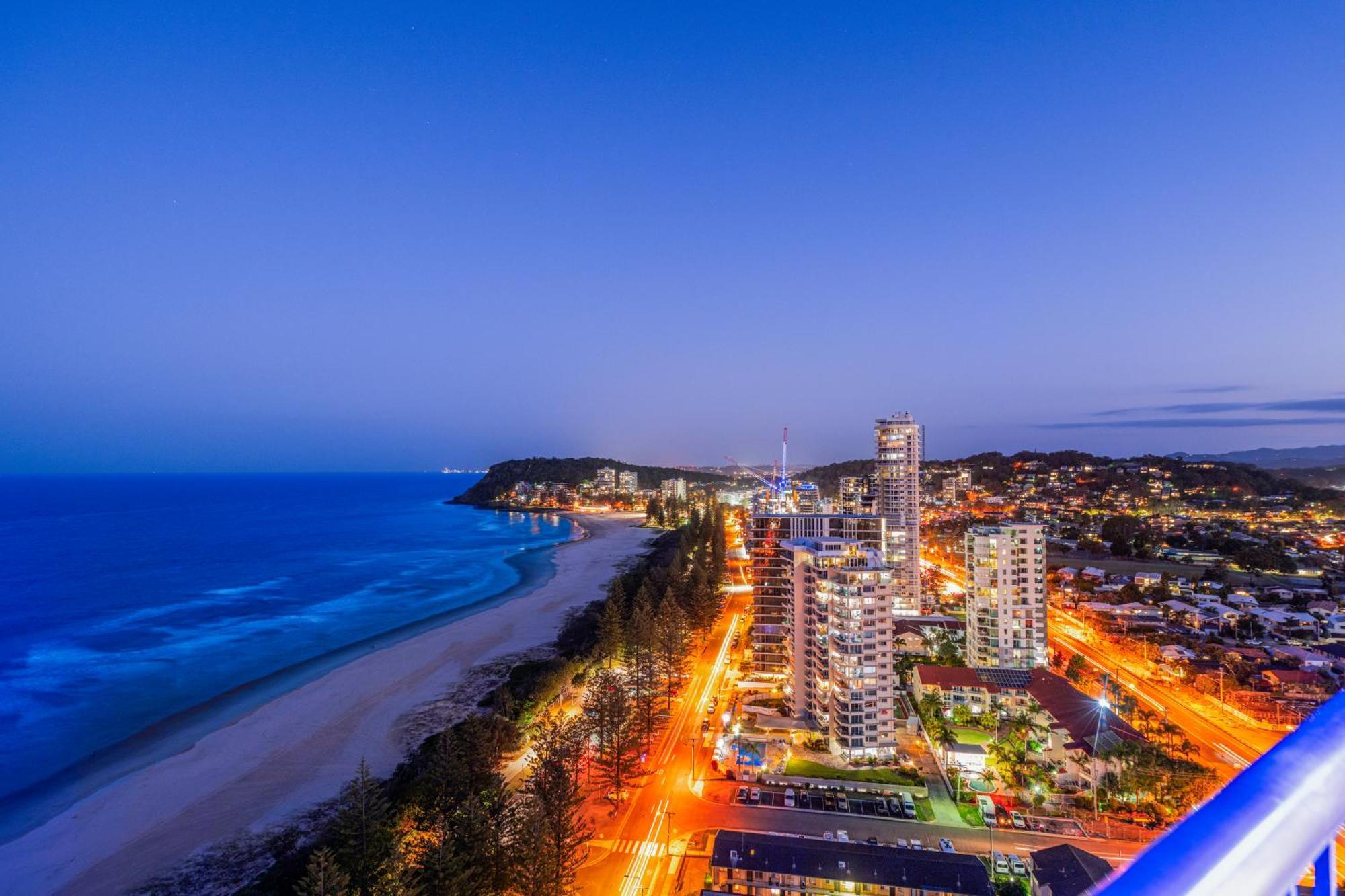 Burleigh Esplanade Aparthotel