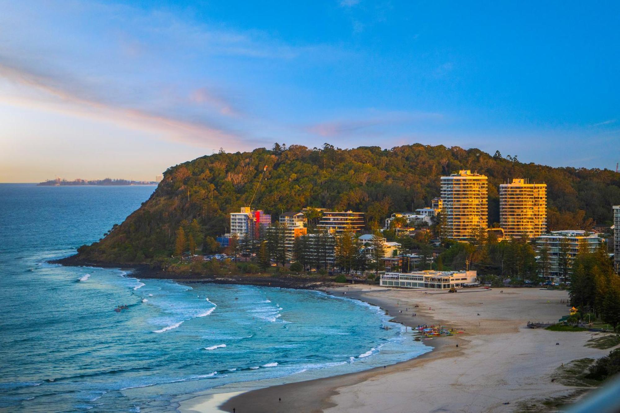 Aparthotel Burleigh Esplanade 4*