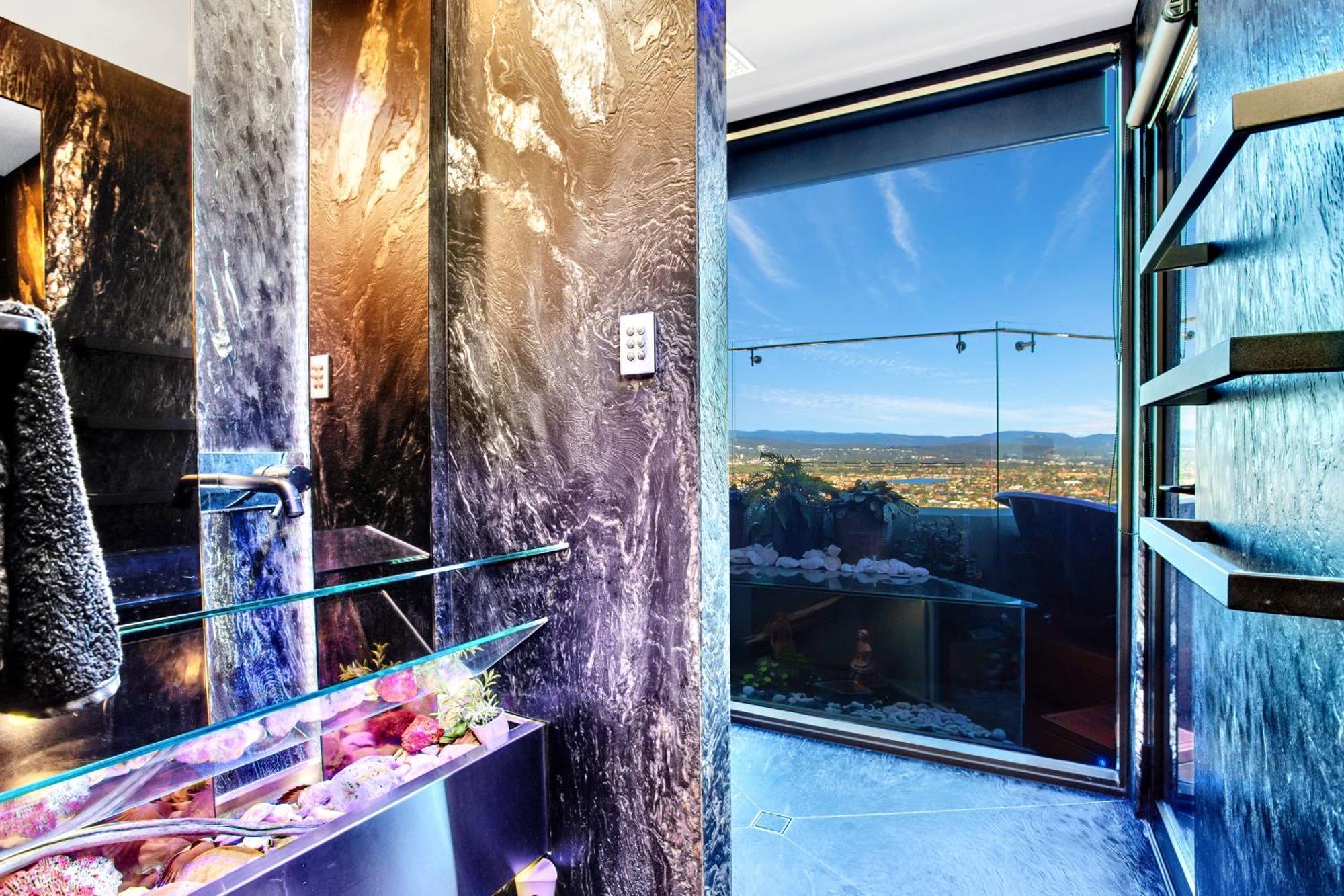 Burleigh Esplanade 4* Gold Coast