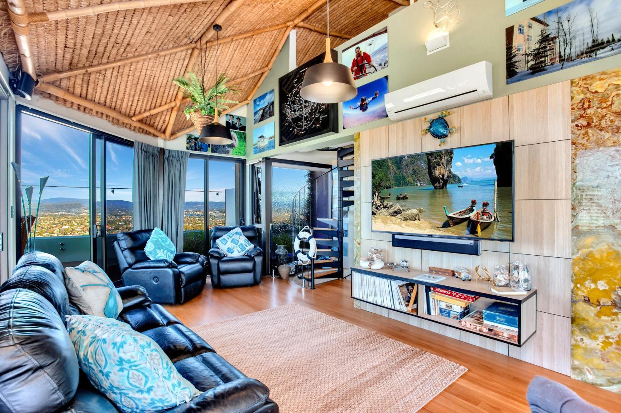Burleigh Esplanade 4*