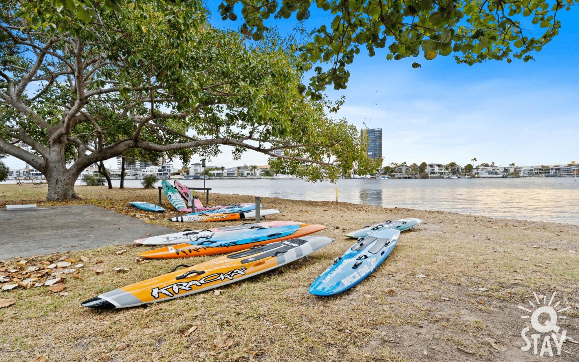 Pousada 3 Bedroom Villa's In Surfers Paradise - Q *