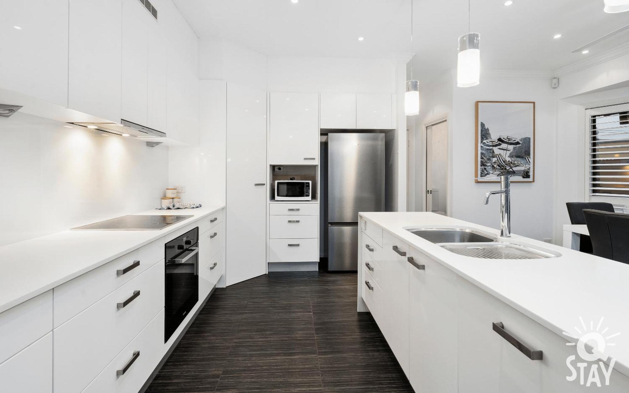 Pousada 3 Bedroom Villa's In Surfers Paradise - Q *