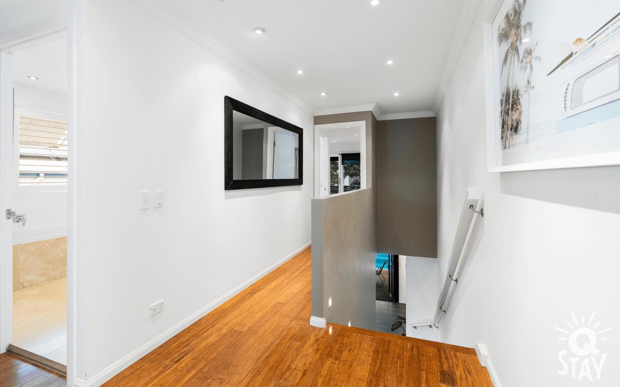 3 Bedroom Villa's In Surfers Paradise - Q * Gold Coast