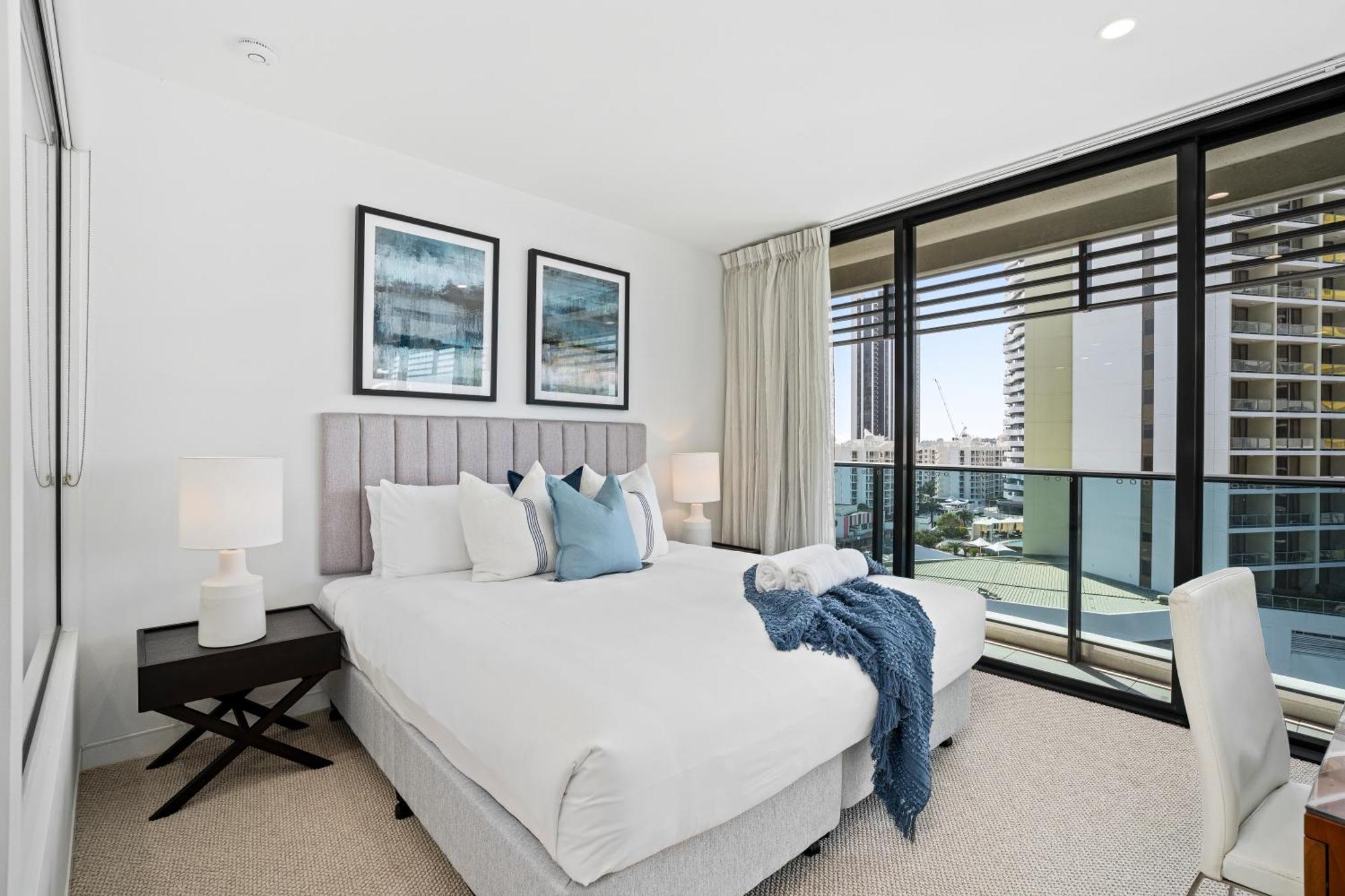 Oracle Broadbeach - Gclr *