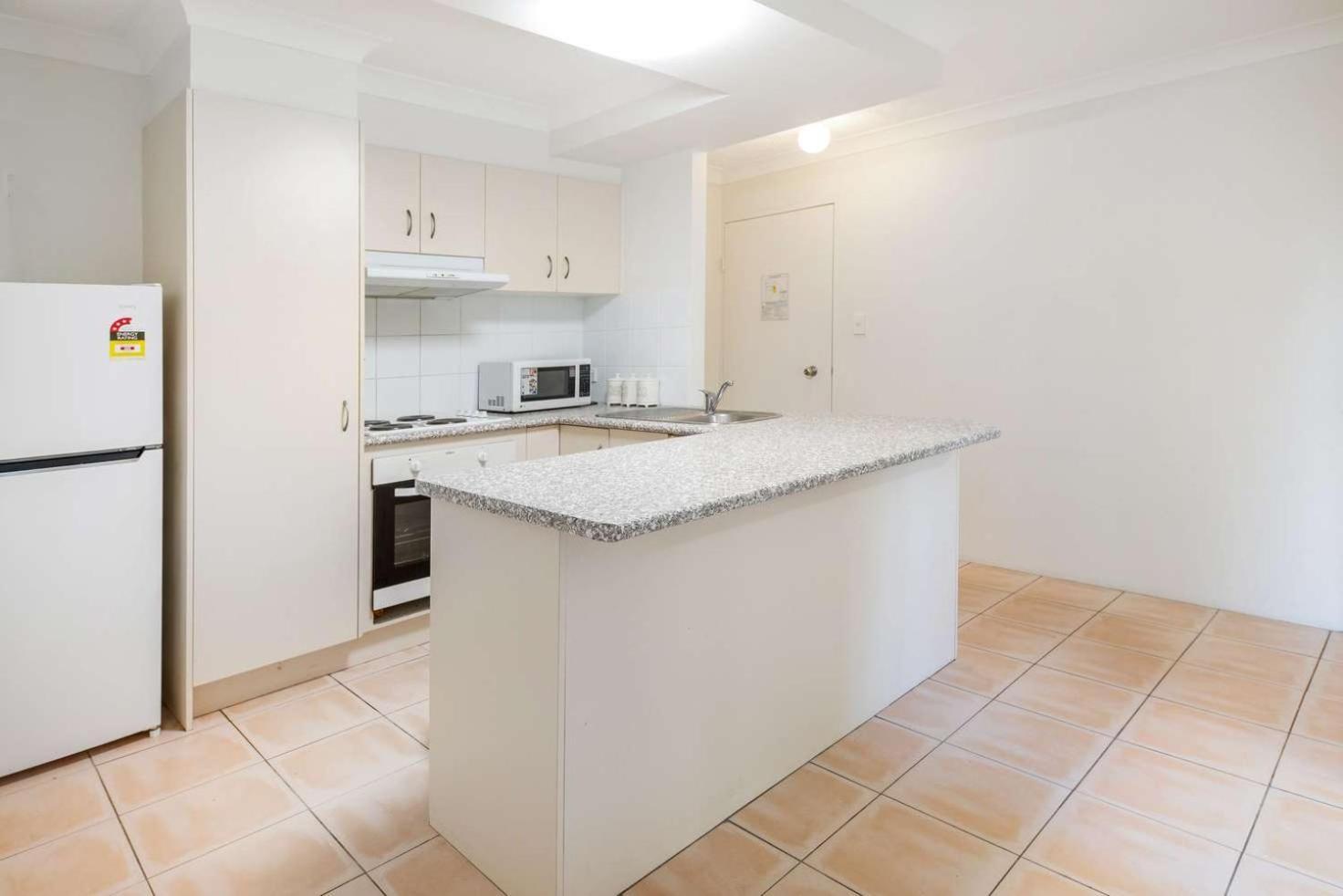 Aparthotel Karana Palms Gold Coast