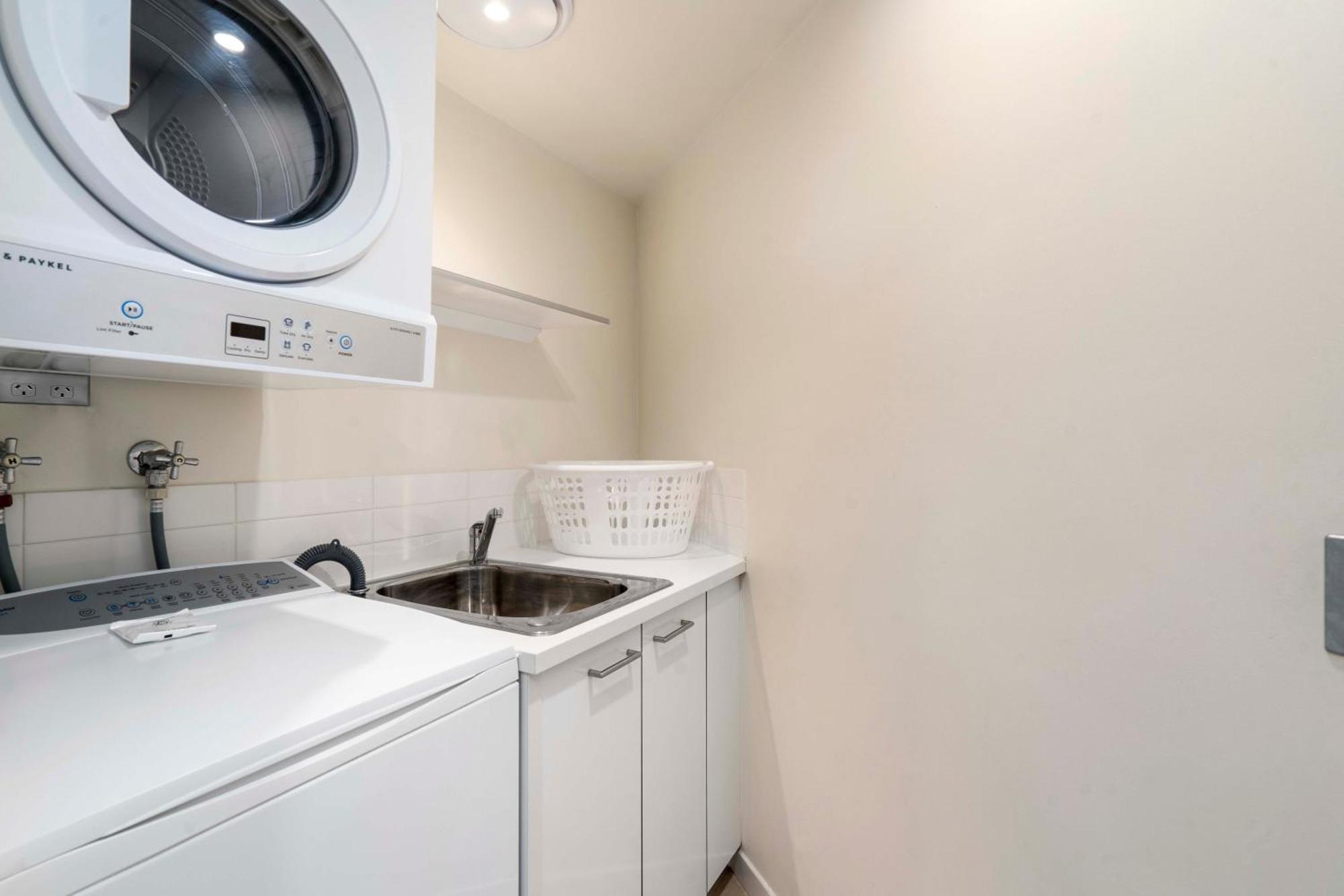 Sierra Grand In Broadbeach - Self Contained & Privately Managed - Wow * Gold Coast