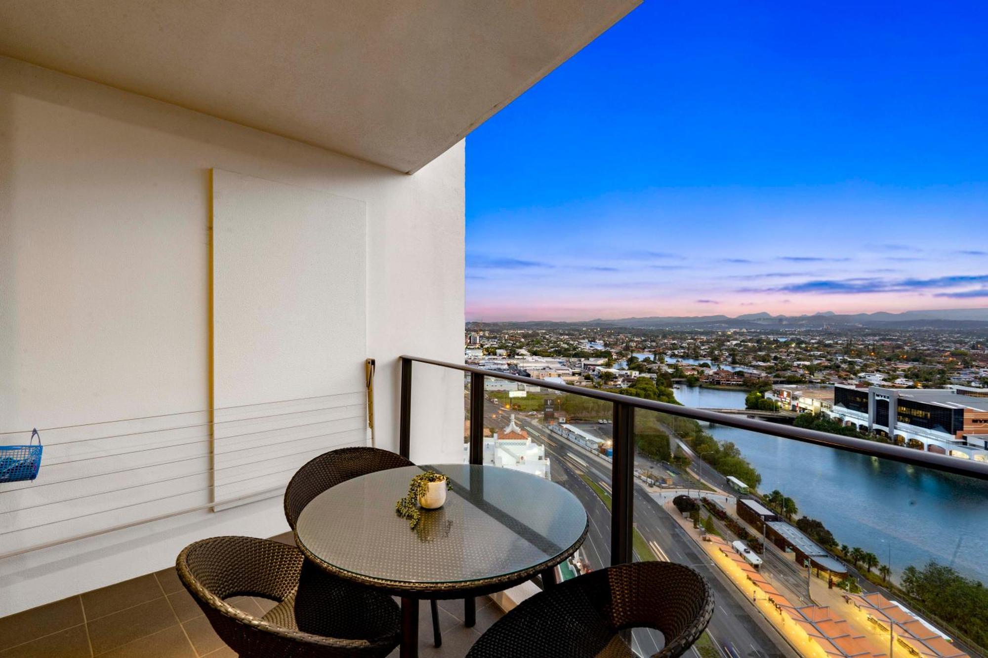 Apartamento Sierra Grand In Broadbeach - Self Contained & Privately Managed - Wow *