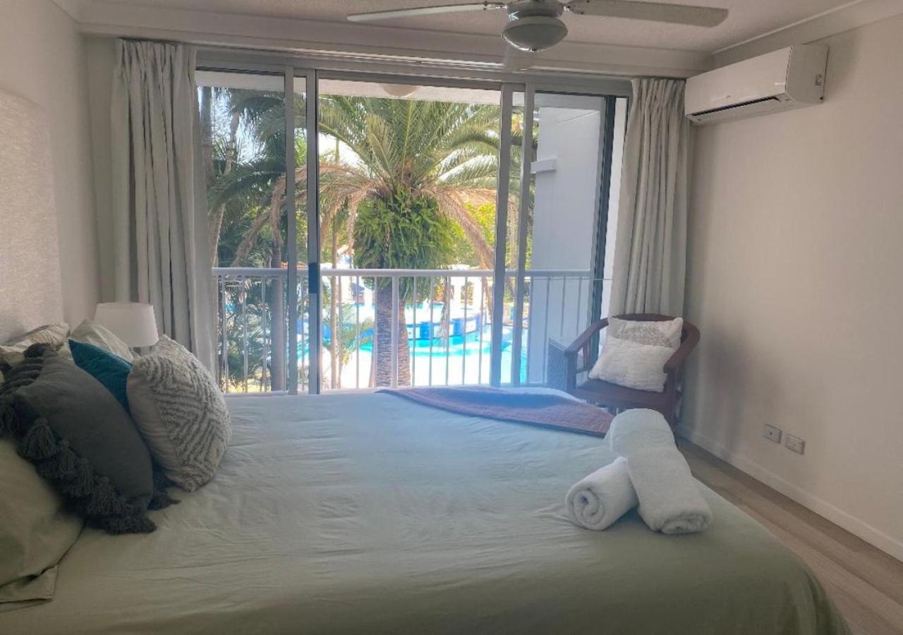 Apartment Location Location Location - Broadbeach :)