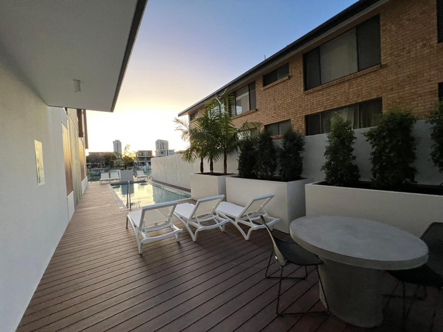 Riverside In Apartment Gold Coast