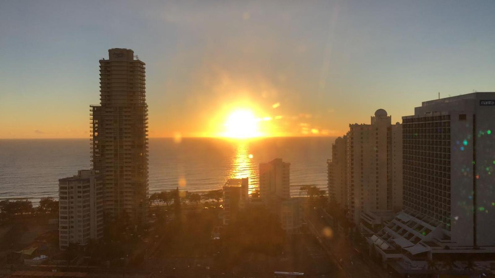 Solaire Aparthotel Gold Coast