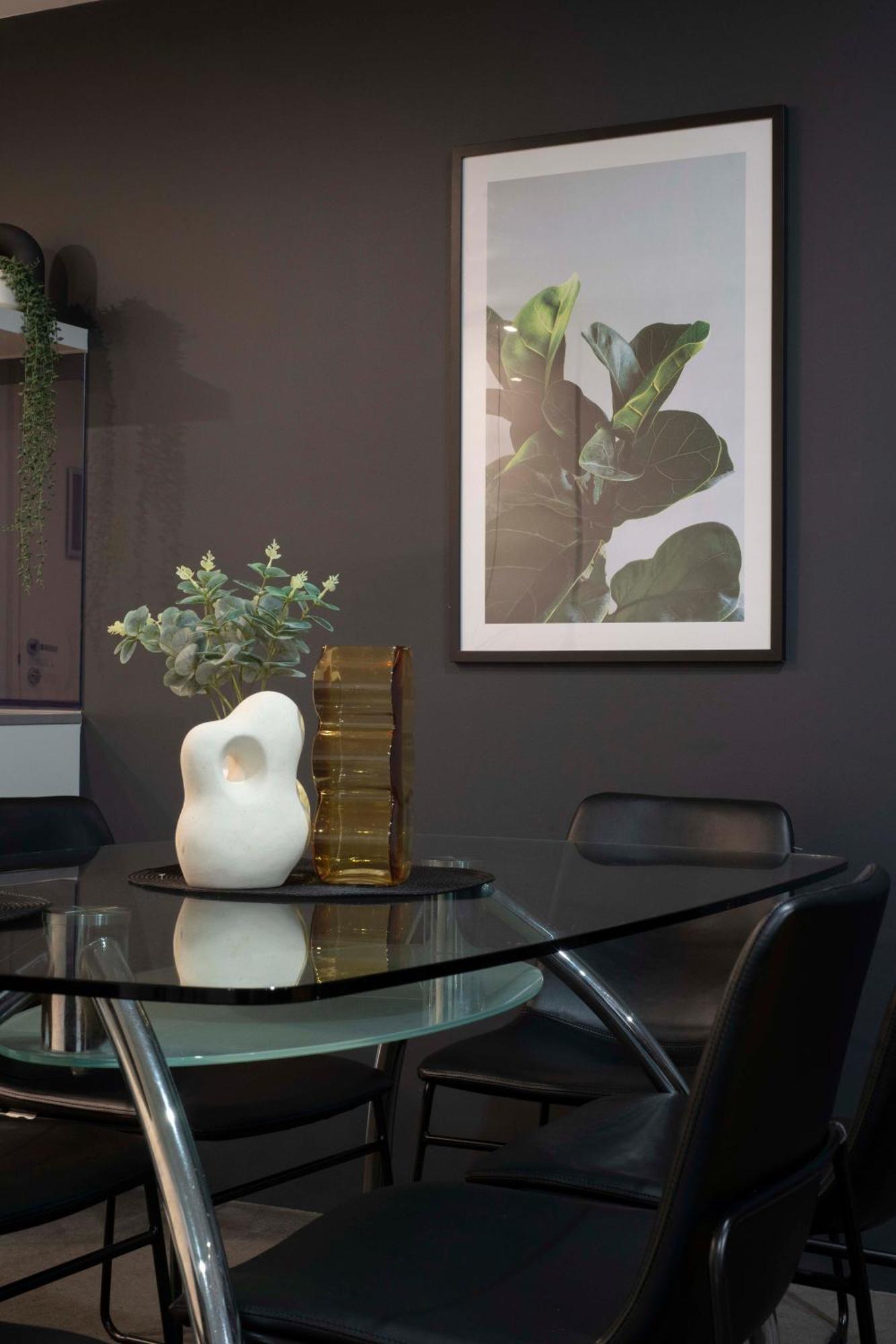 Two Bedroom Self Contained - Circle On Cavill - Privately Managed Apartment *
