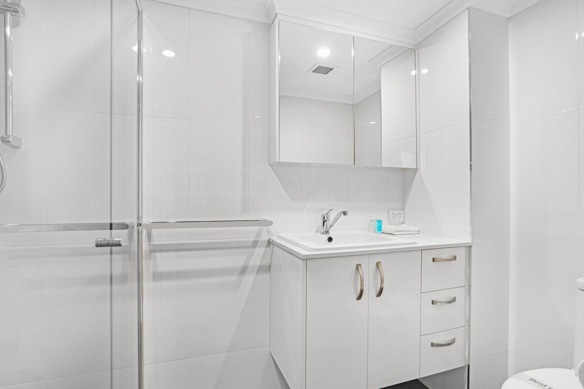 Oceanside Cove Aparthotel Gold Coast