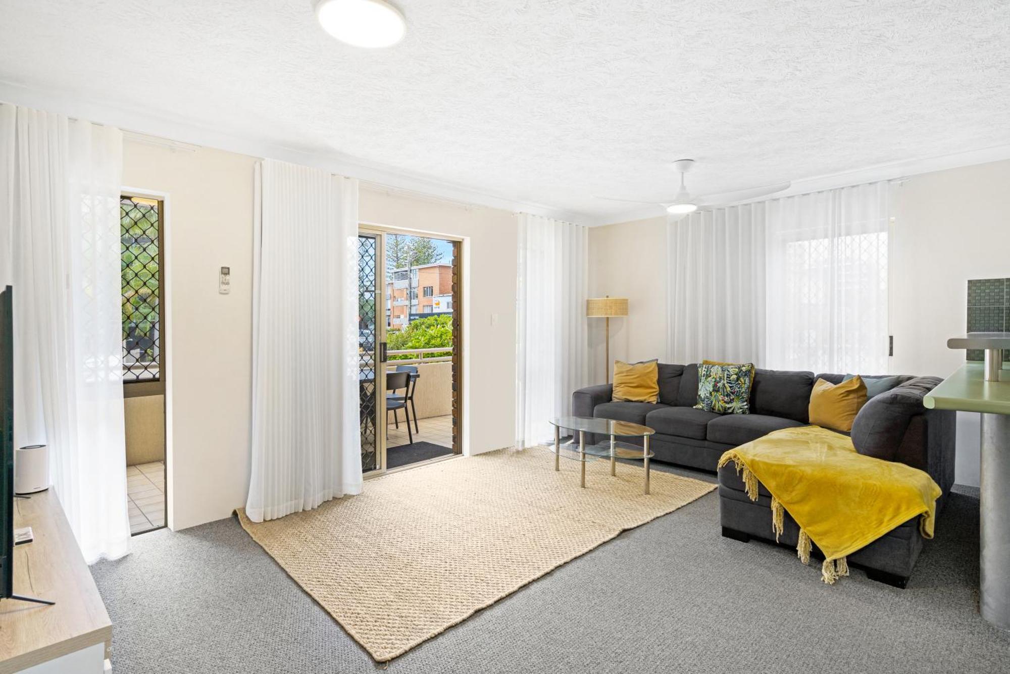 Aparthotel Oceanside Cove Gold Coast