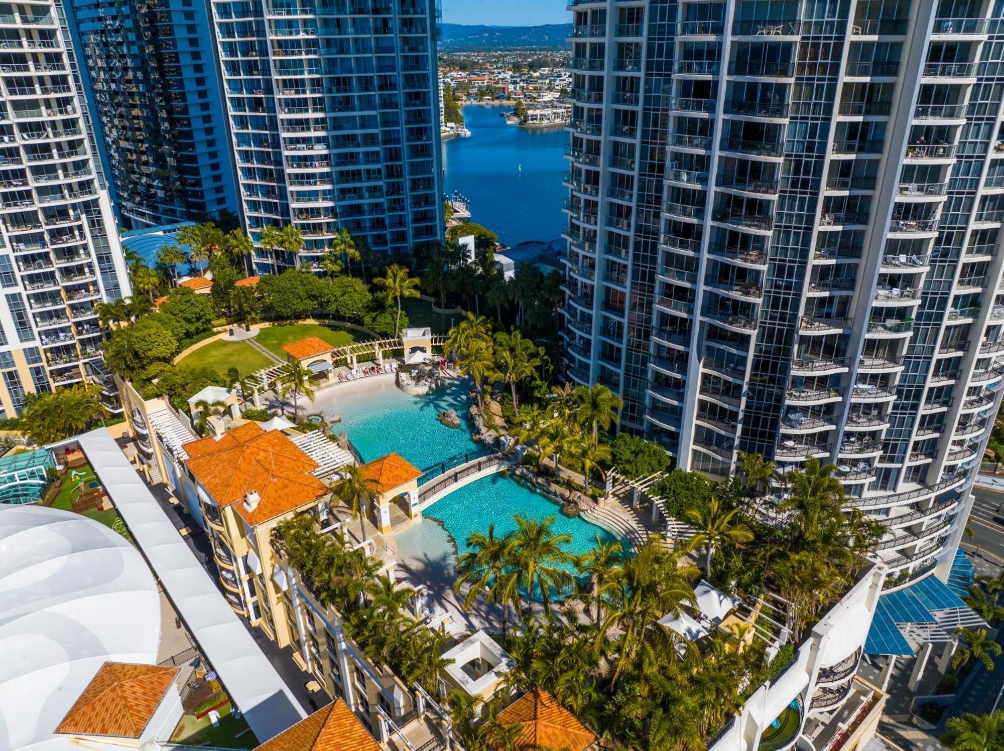 Chevron Renaissance Surfers Paradise Sleeps 10 4th Floor - Optimise Apartment Gold Coast