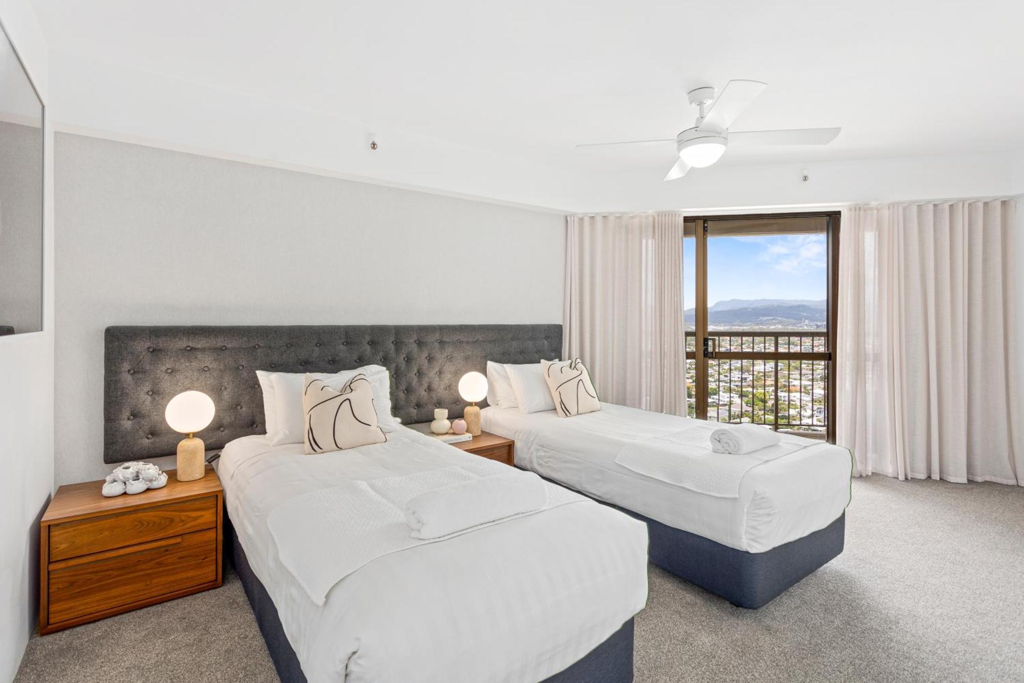 Burleigh Esplanade Aparthotel Gold Coast