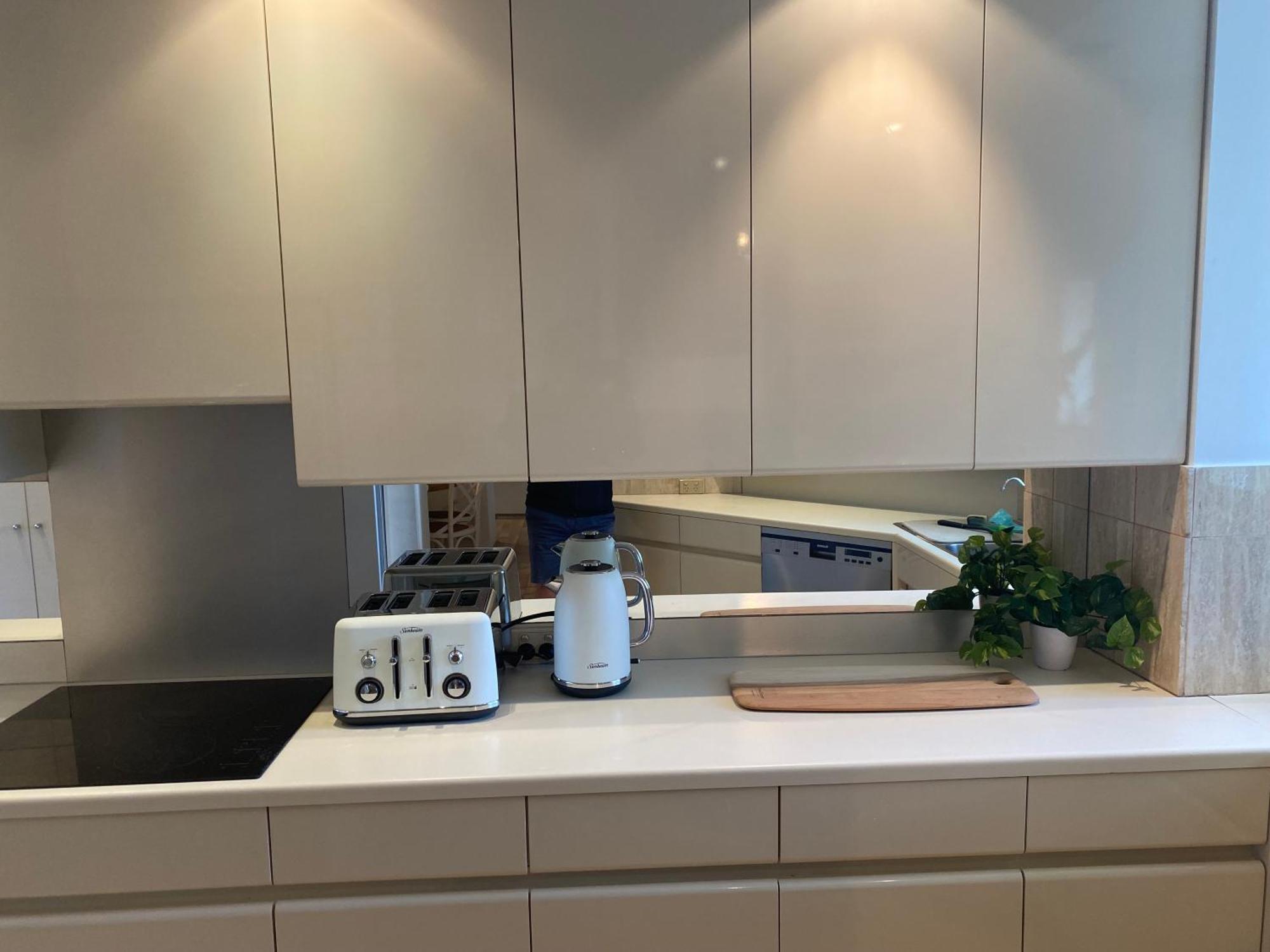Contessa Gold Coast