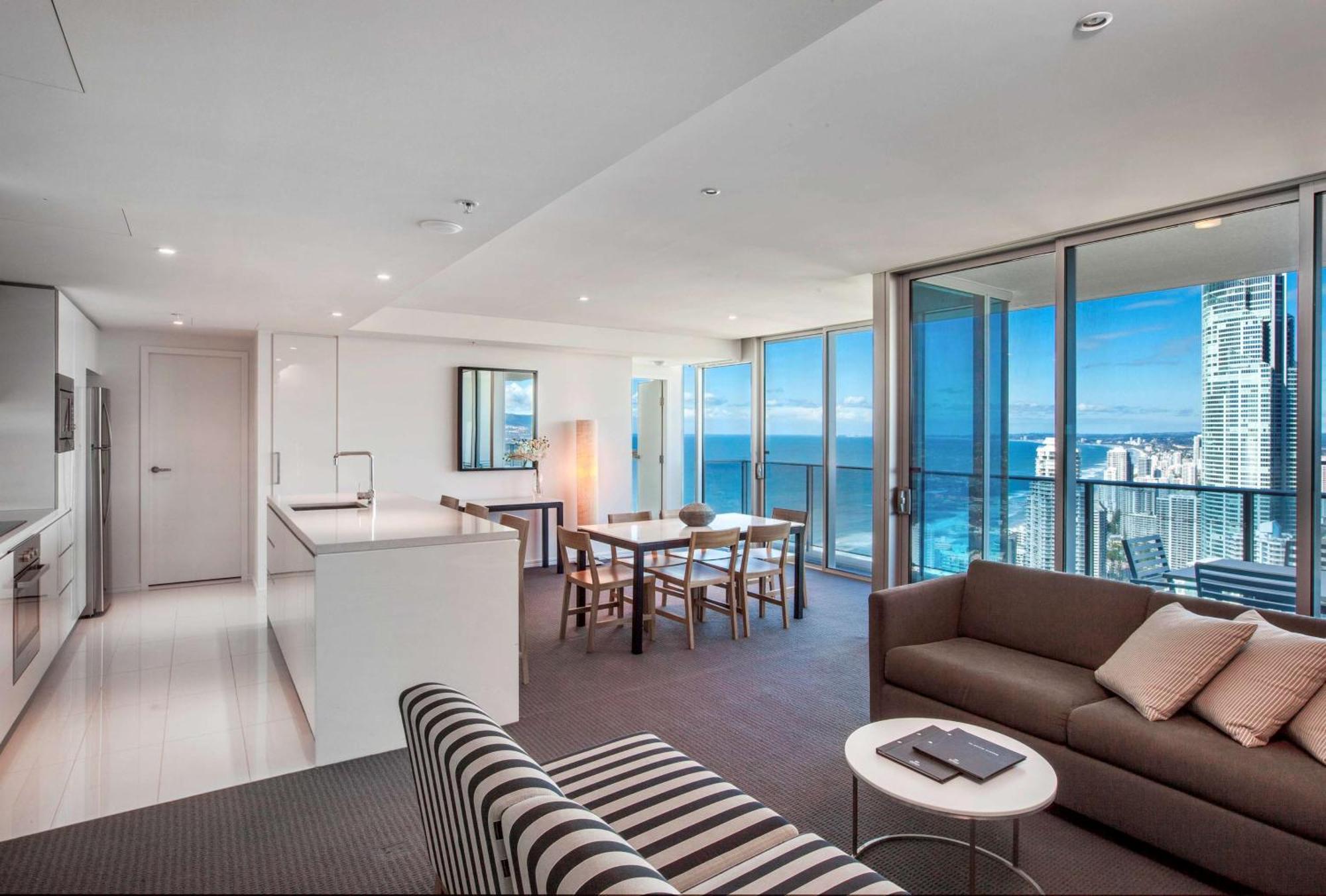 Resort Hilton Surfers Paradise & Residences 5*