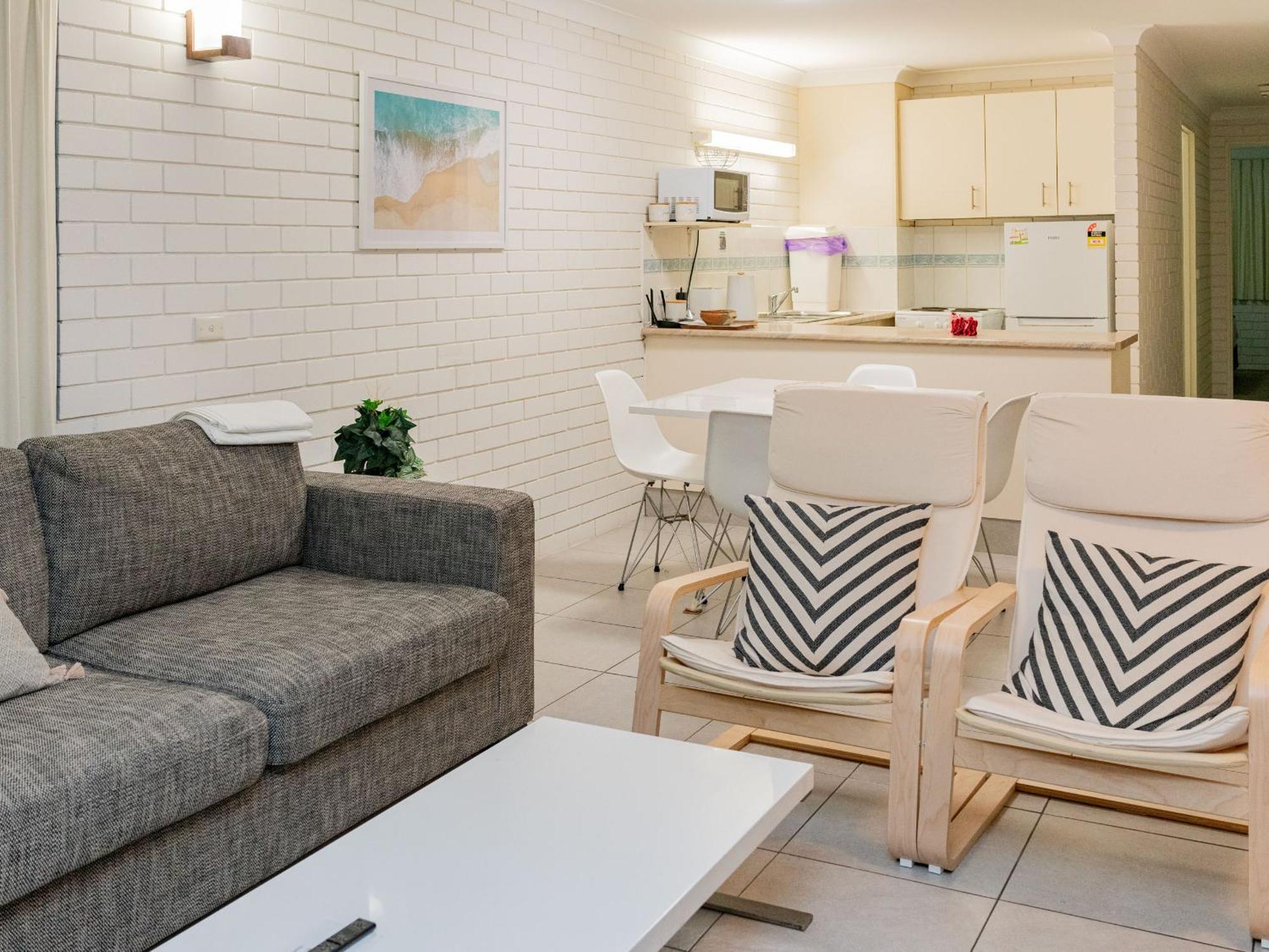 Trickett Gardens Aparthotel