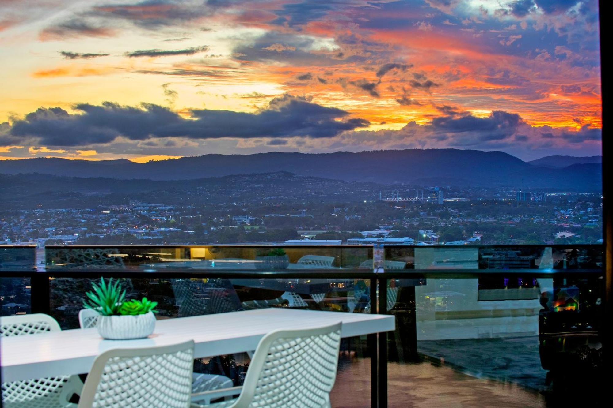 Circle On Cavill Surfers Paradise- 2 Bedroom Sky Apartamento Gold Coast