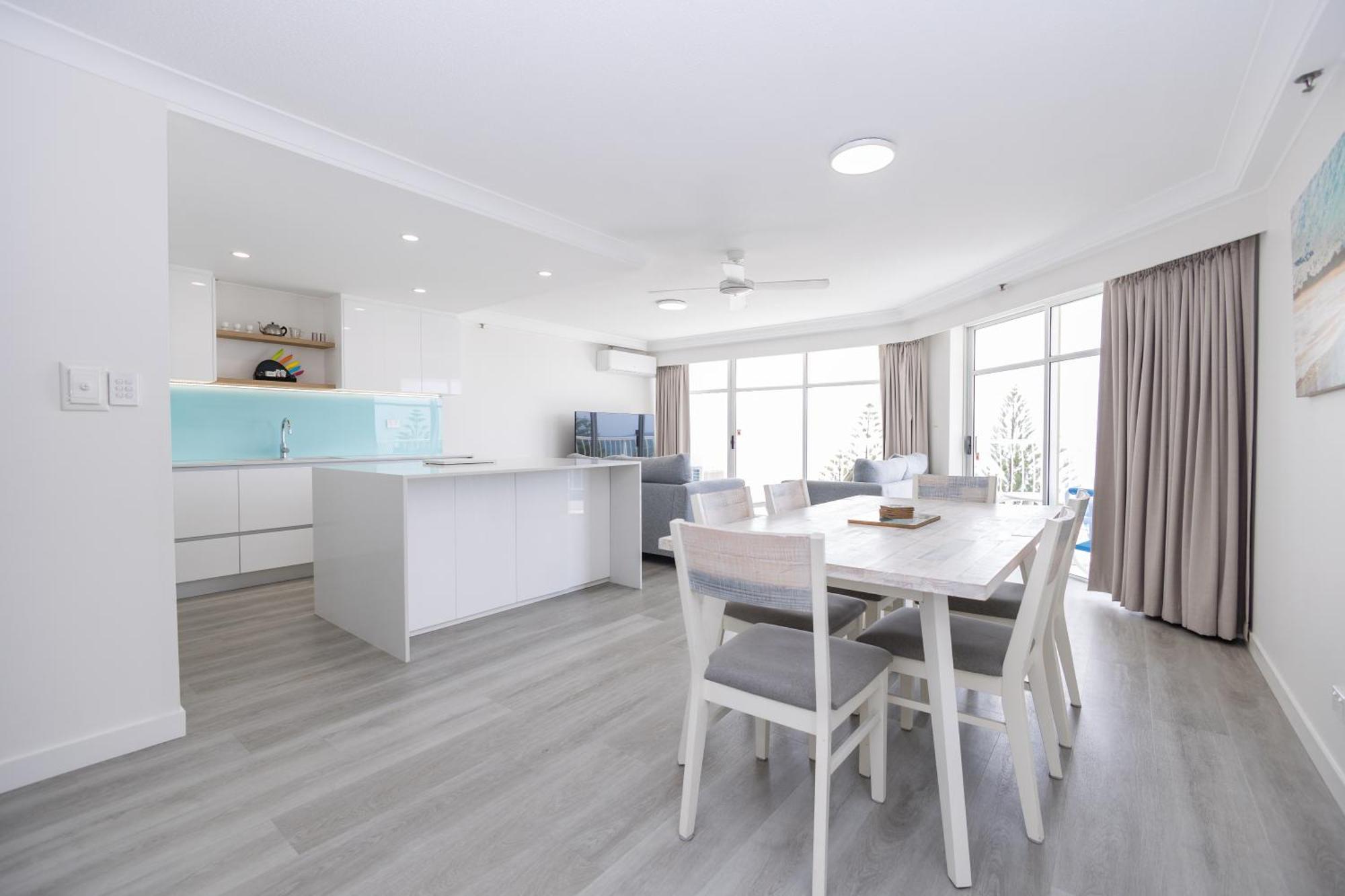 Aparthotel Burleigh Surf Gold Coast