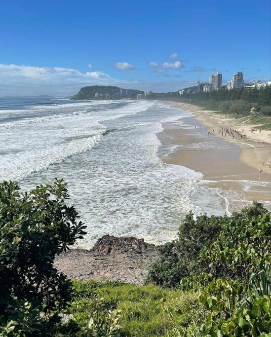 Seabreeze On Mermaid Beach/ Broadbeach