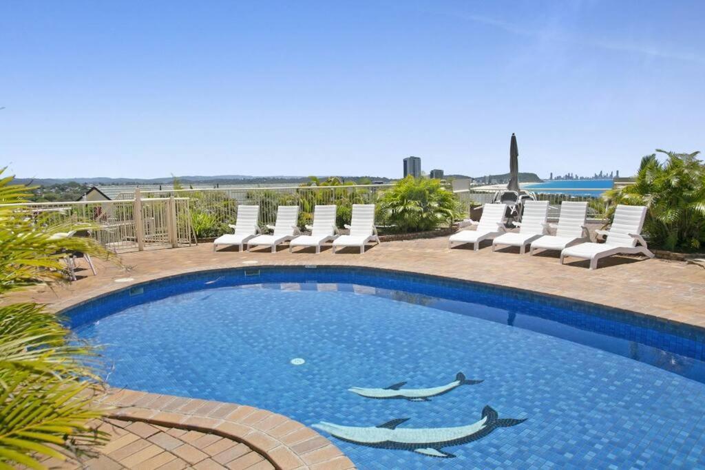 Currumbin Stunning Ocean Views! *