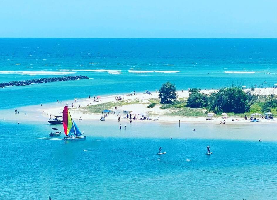 Currumbin Stunning Ocean Views! Apartment *