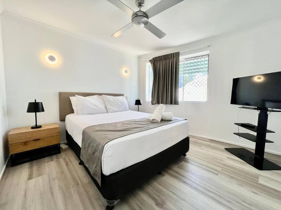 Diamond 66 * Gold Coast
