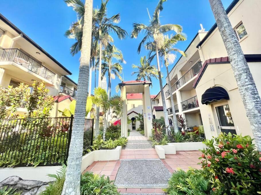 50 K Surfers Paradise * Gold Coast