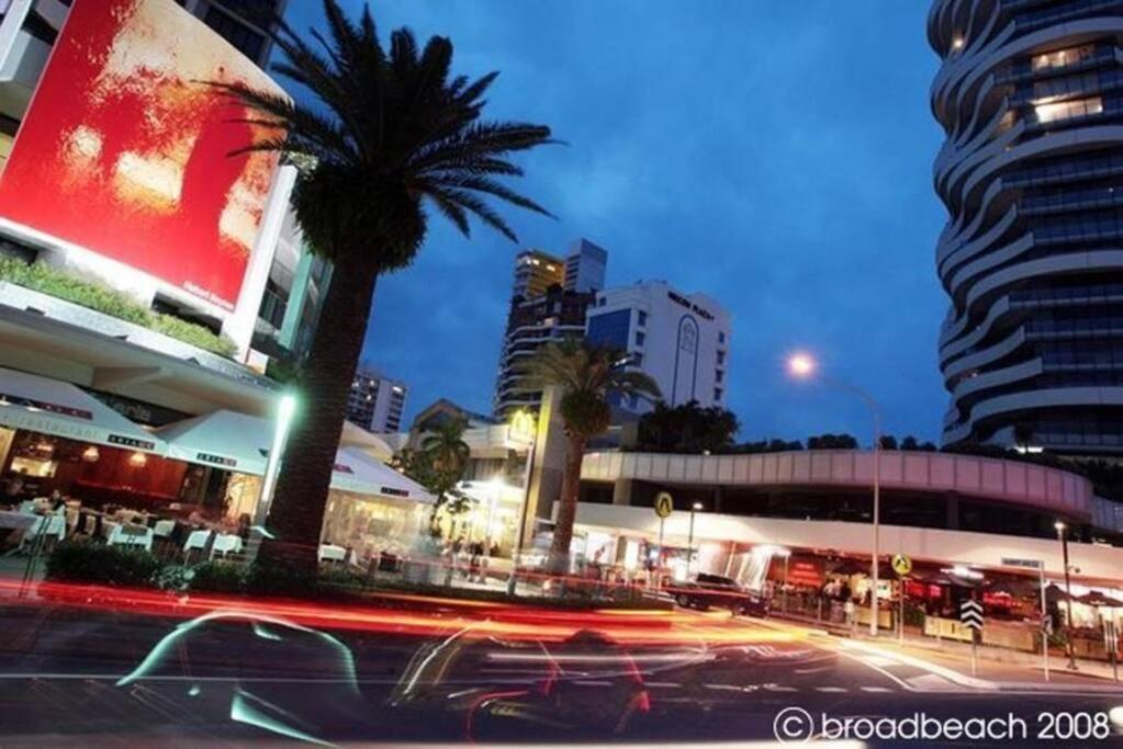 2202 Luxury The Wave Gold Coast