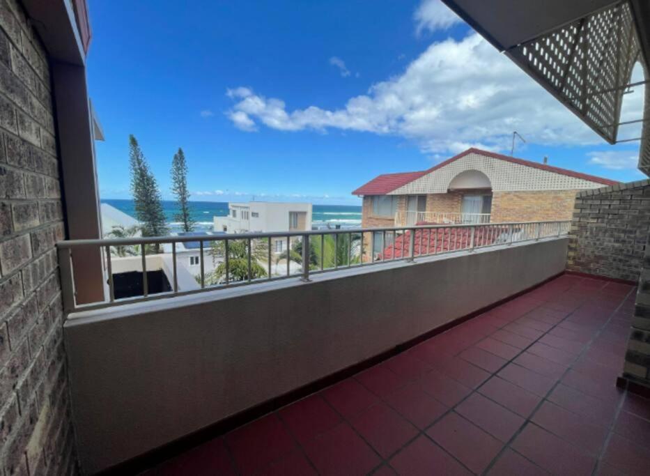 Jefferson Palms - Burleigh Letting Gold Coast