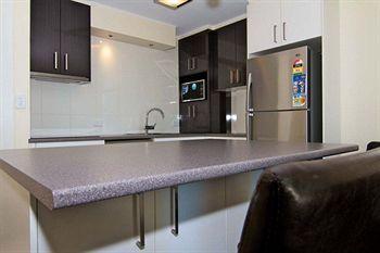 Aparthotel President - Absolute Beachfront 3*