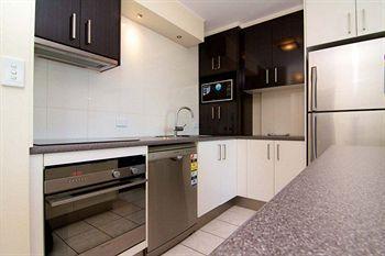 President - Absolute Beachfront Gold Coast