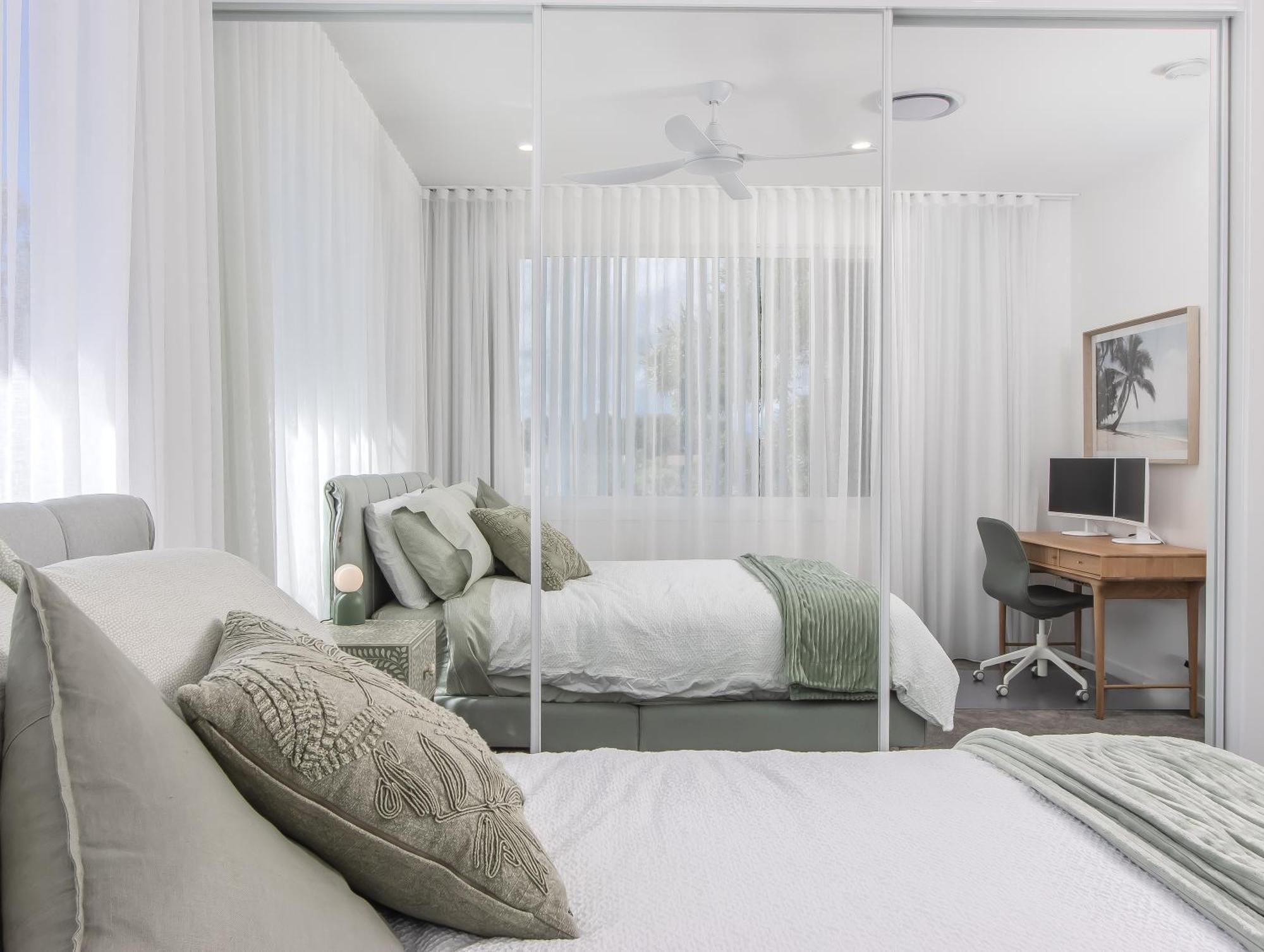 Luxury Mermaid Waters * Gold Coast