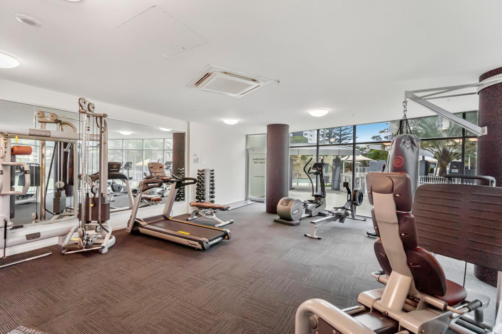 Apartment Wings Penthouse Sleeps 10 - Optimise