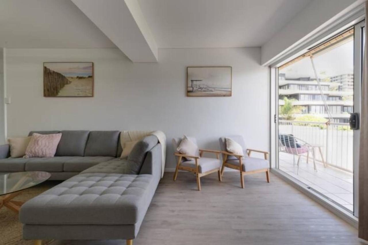 Burleigh Point Vibes 2 Bed Apartment Gold Coast
